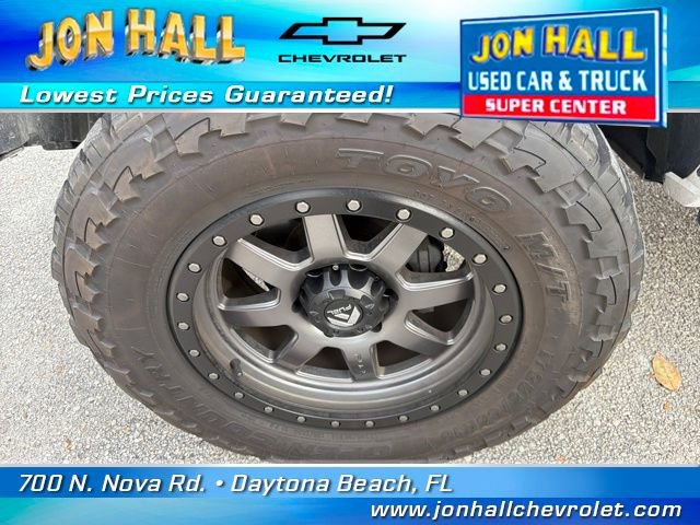 Used 2021 Toyota Tacoma Limited image 17