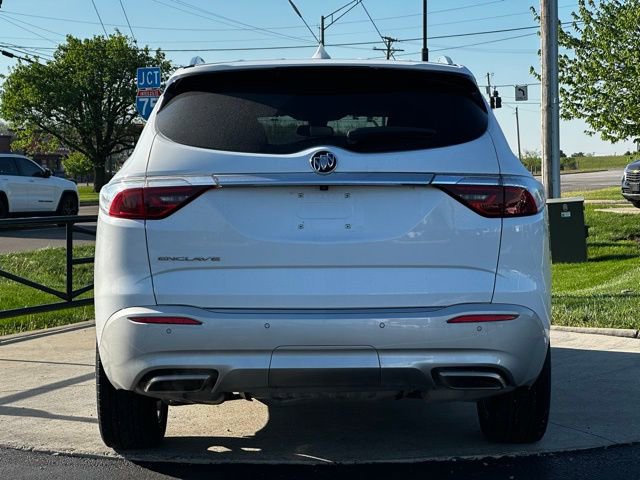 Used 2024 Buick Enclave Essence w/ Experience Buick Package image 6