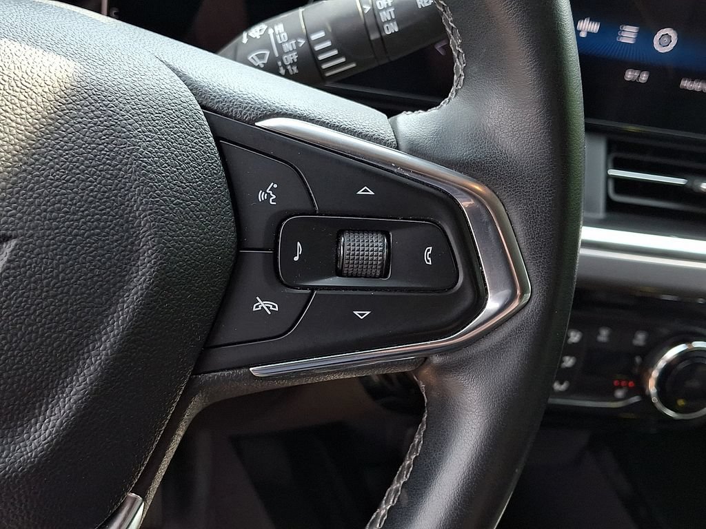 Used 2024 Chevrolet Trax ACTIV FWD image 21