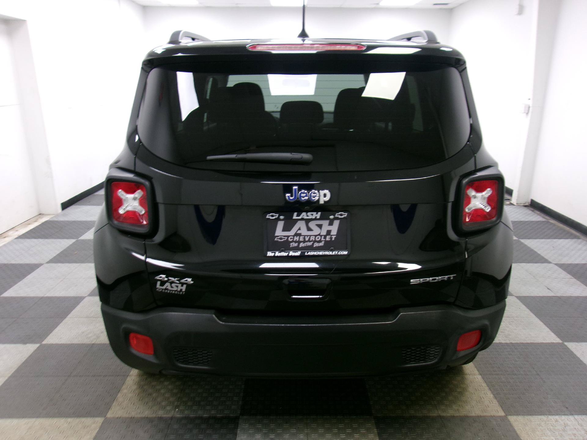 Used 2018 Jeep Renegade Sport w/ Power & Air Group AWD/4WD image 12