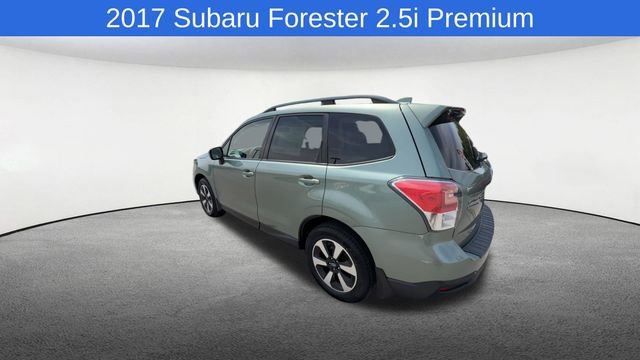 Used 2017 Subaru Forester 2.5i Premium w/ All-Weather Package AWD/4WD image 6