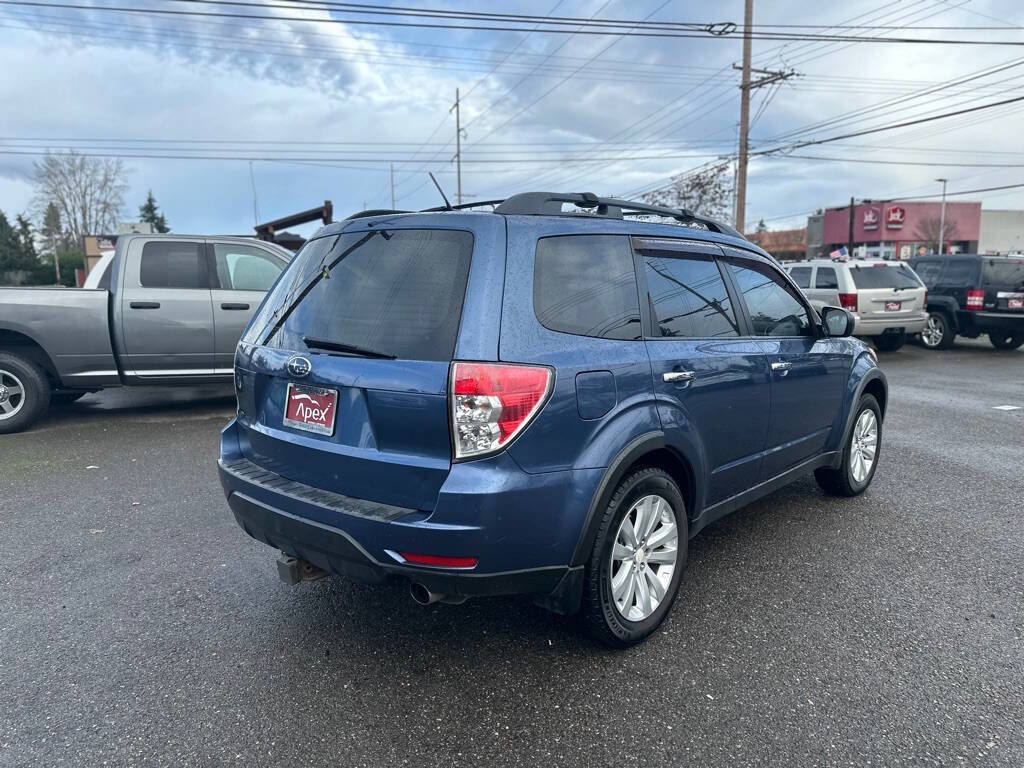 Used 2012 Subaru Forester 2.5X Limited image 6