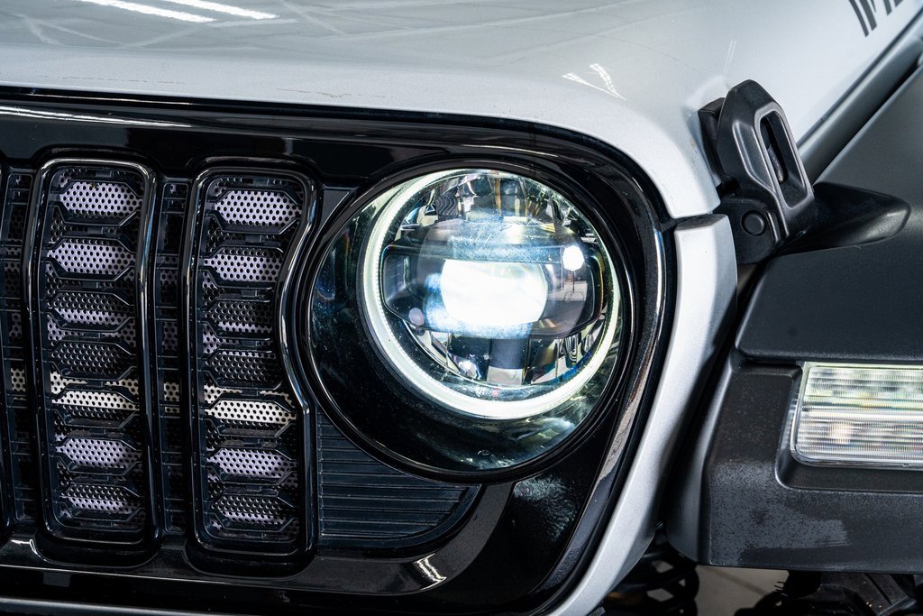 Used 2024 Jeep Wrangler Willys image 13