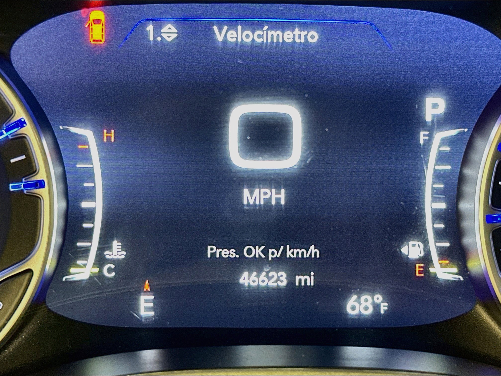 Used 2023 Chrysler Pacifica Touring-L FWD image 19