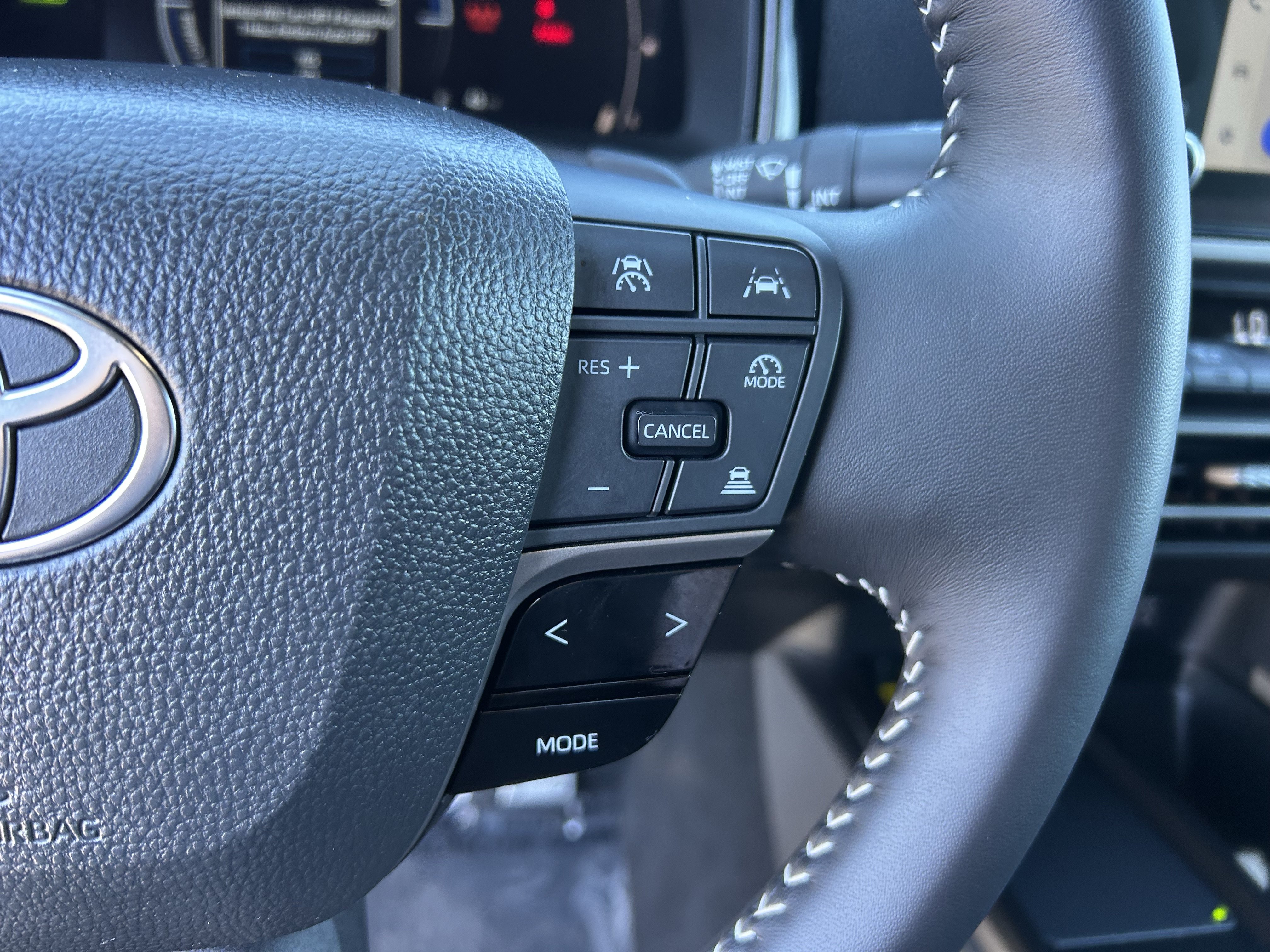 Certified 2026 Toyota Camry SE w/ Convenience Package FWD image 27