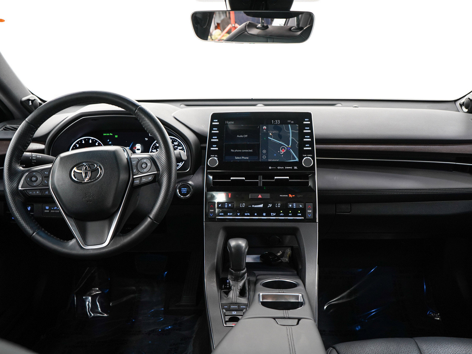 Used 2021 Toyota Avalon Limited w/ Advanced Safety Package FWD image 14