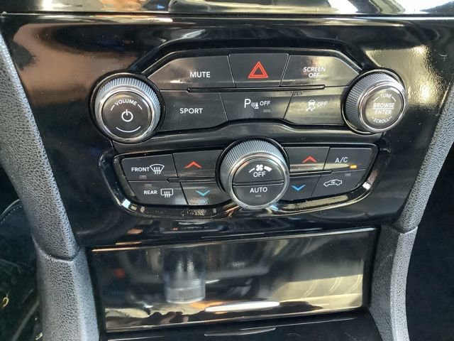 Used 2022 Chrysler 300 S RWD image 24