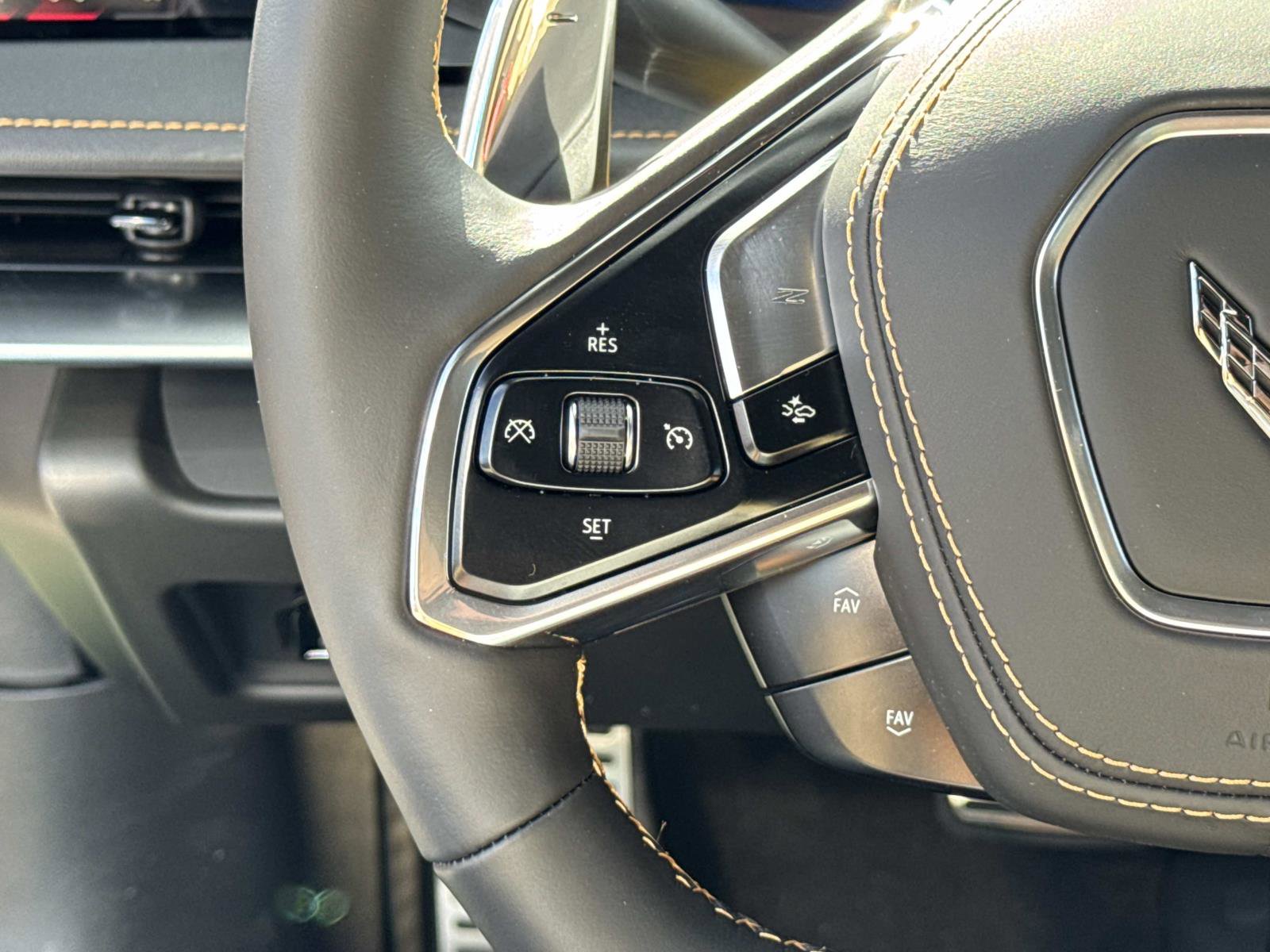 New 2026 Chevrolet Corvette Stingray Preferred Cpe w/ 2LT image 7