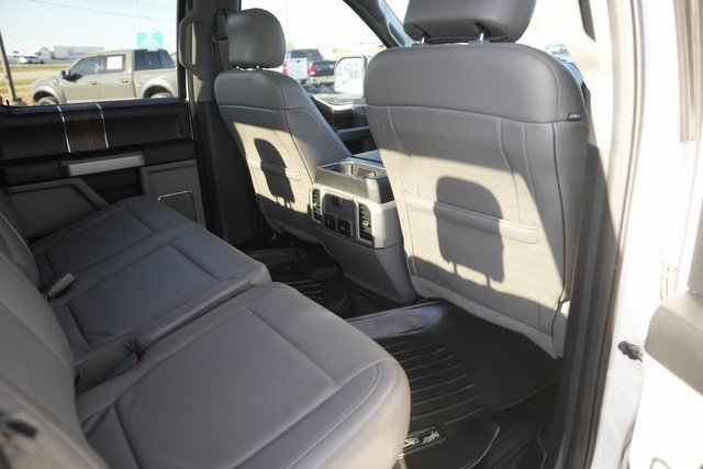 Used 2017 Ford F150 Lariat image 14