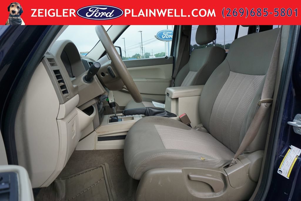Used 2012 Jeep Liberty Sport AWD/4WD image 16