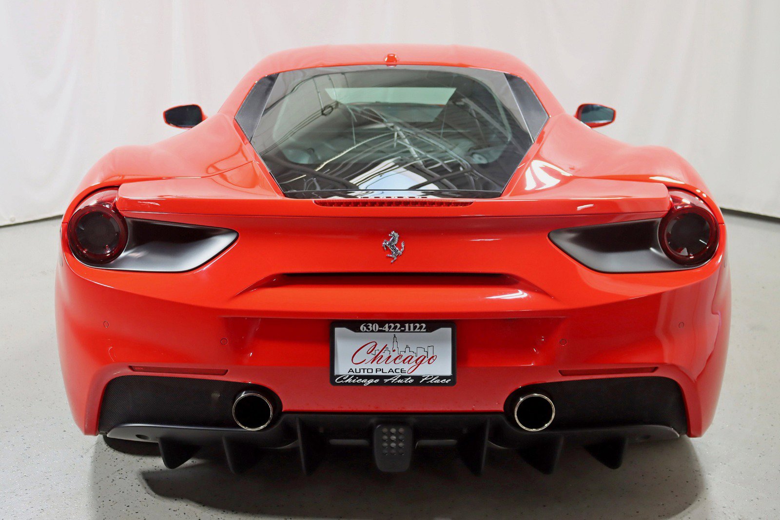 Used 2018 Ferrari 488 GTB image 15