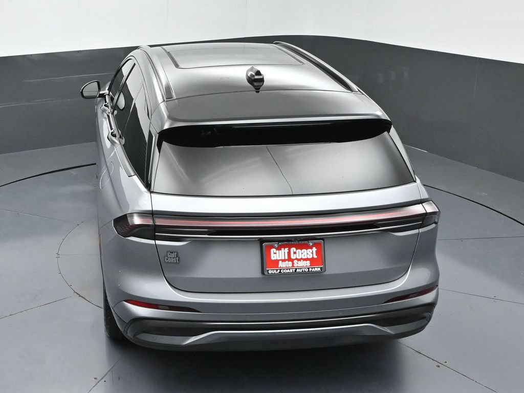 Used 2025 Lincoln Nautilus Reserve AWD/4WD image 49