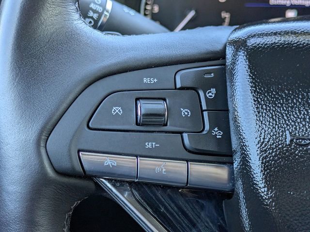 Certified 2024 Cadillac XT6 Premium Luxury AWD/4WD image 27