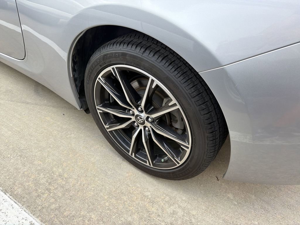 Used 2019 Toyota 86 RWD image 3