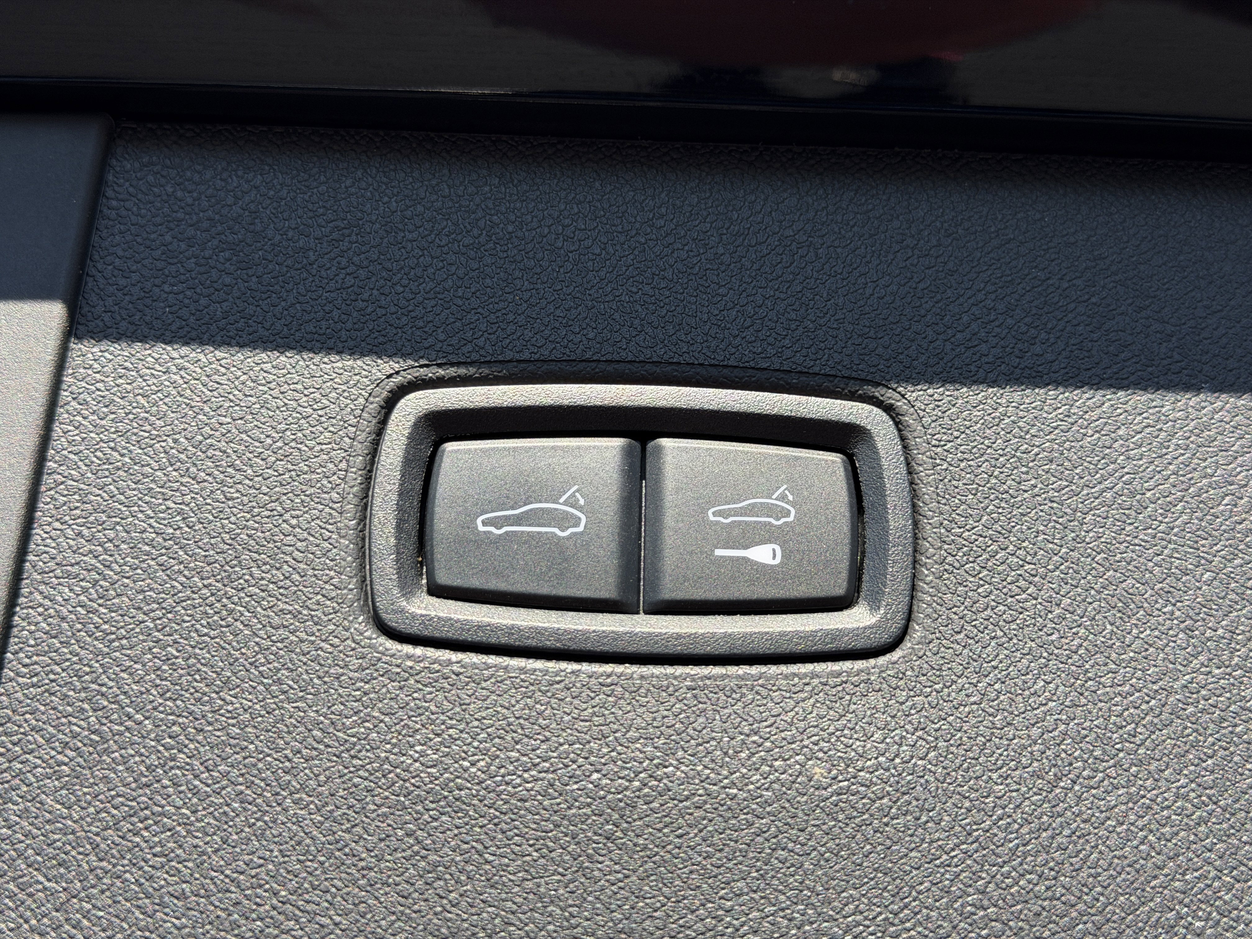 Certified 2024 Porsche Cayenne S image 15