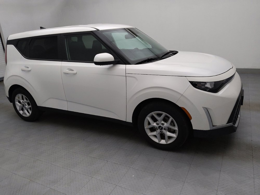 Used 2024 Kia Soul LX w/ Option Group 015 image 11