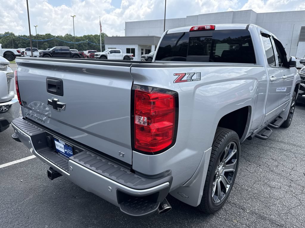 Used 2018 Chevrolet Silverado 1500 LT w/ True North Edition AWD/4WD image 7