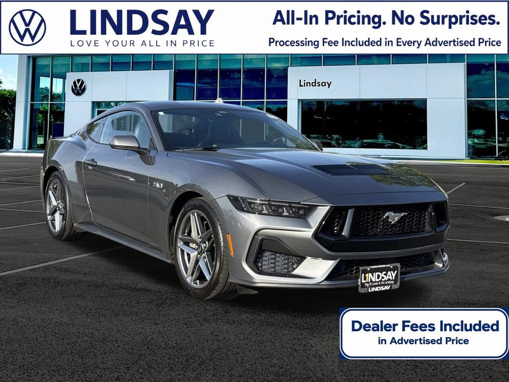 Used 2025 Ford Mustang GT Premium RWD image 1