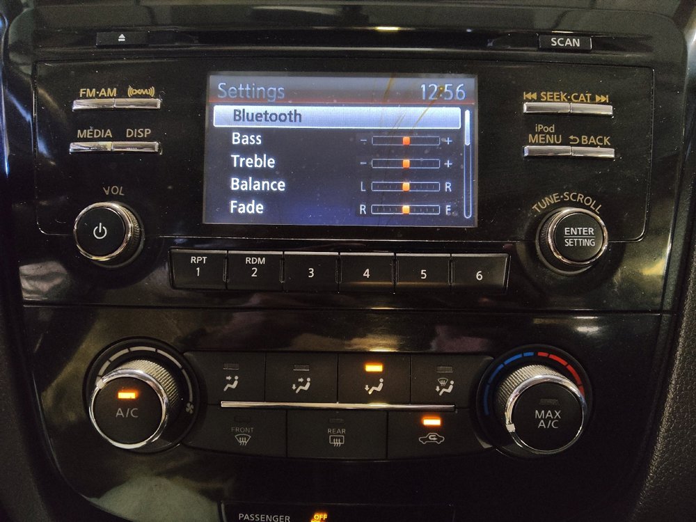 Used 2018 Nissan Rogue Sport S w/ S Appearance Package image 25