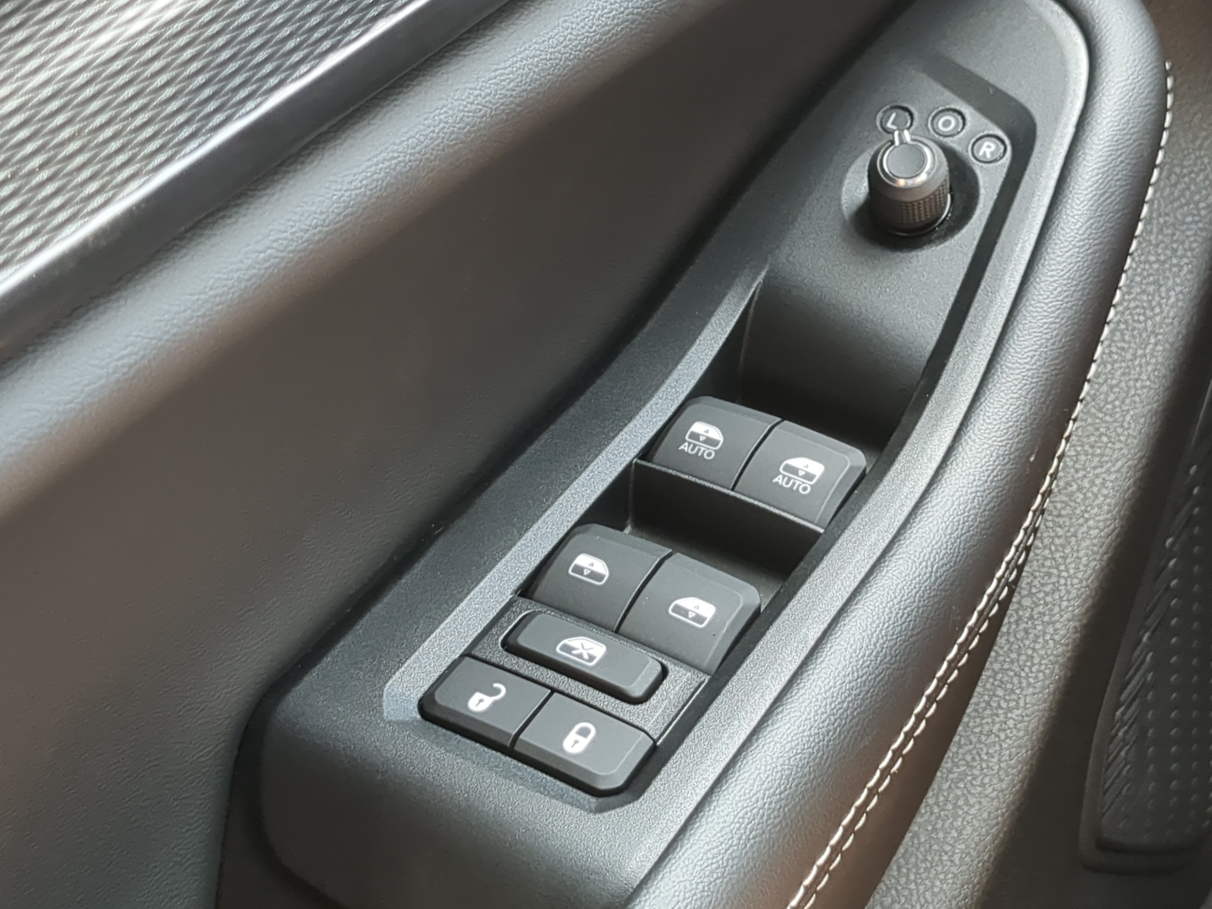 New 2026 Jeep Grand Cherokee Laredo X RWD image 22