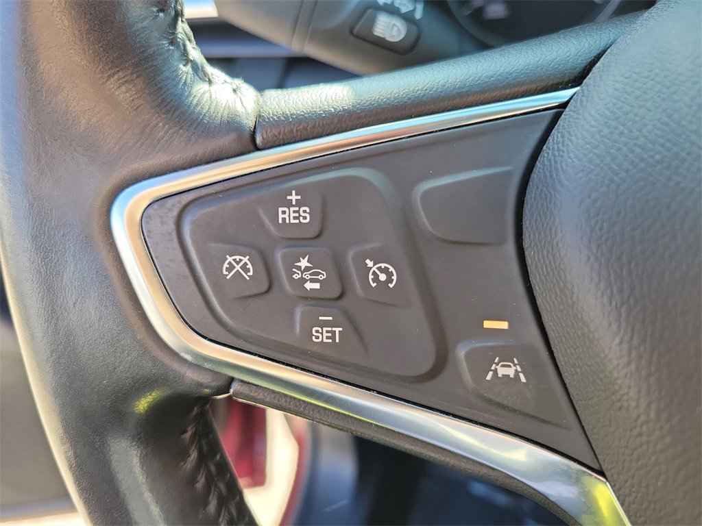 Used 2021 Chevrolet Equinox LT image 24