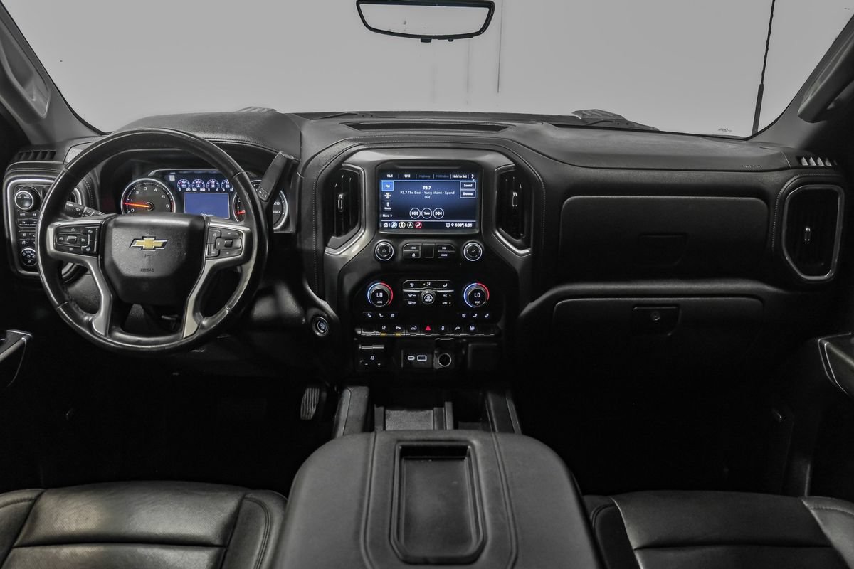 Used 2022 Chevrolet Silverado 2500 LTZ w/ LTZ Convenience Package AWD/4WD image 13