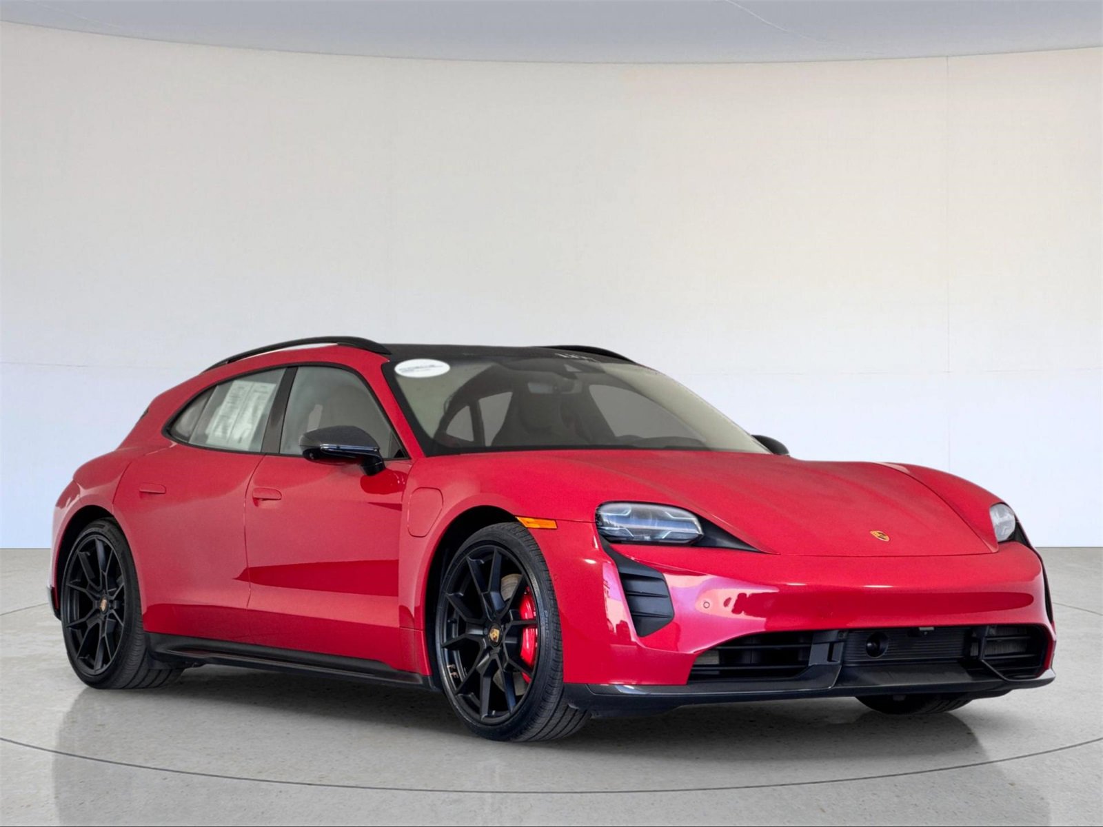 Used 2024 Porsche Taycan GTS image 10