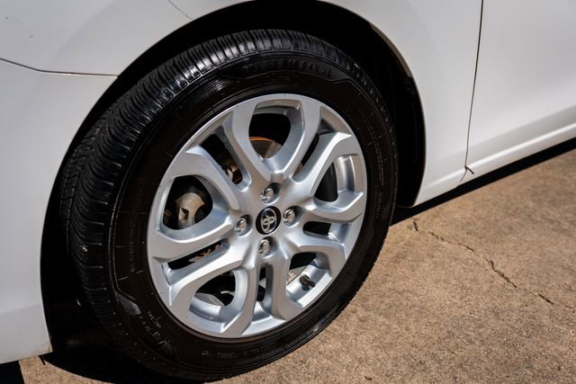 Used 2017 Toyota Yaris iA image 15