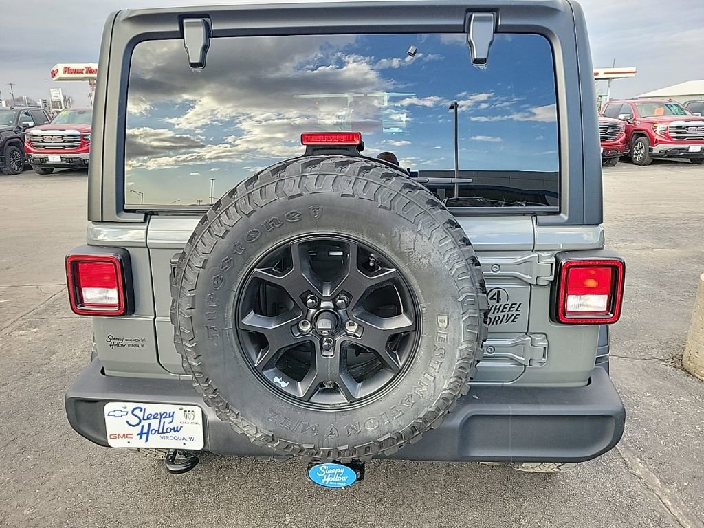 Used 2021 Jeep Wrangler Unlimited Sport AWD/4WD image 5