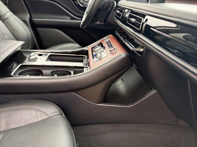 Certified 2023 Lincoln Aviator Reserve w/ Elements Package Plus image 35