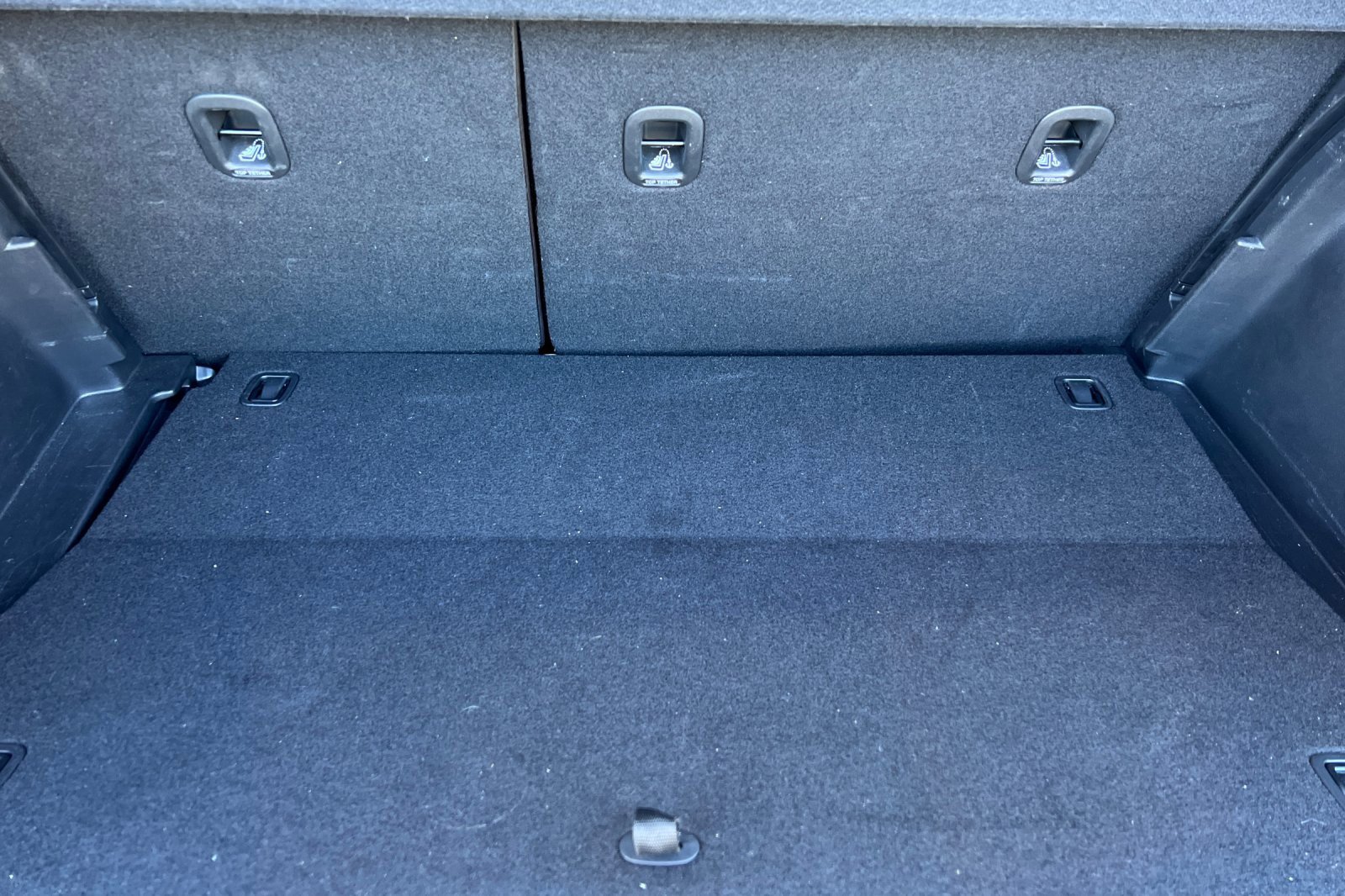 Certified 2025 Hyundai Venue SEL image 20