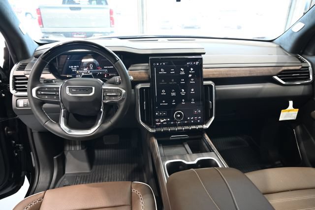 New 2026 GMC Acadia Denali Ultimate w/ LPO, Floor Liner Package AWD/4WD image 13