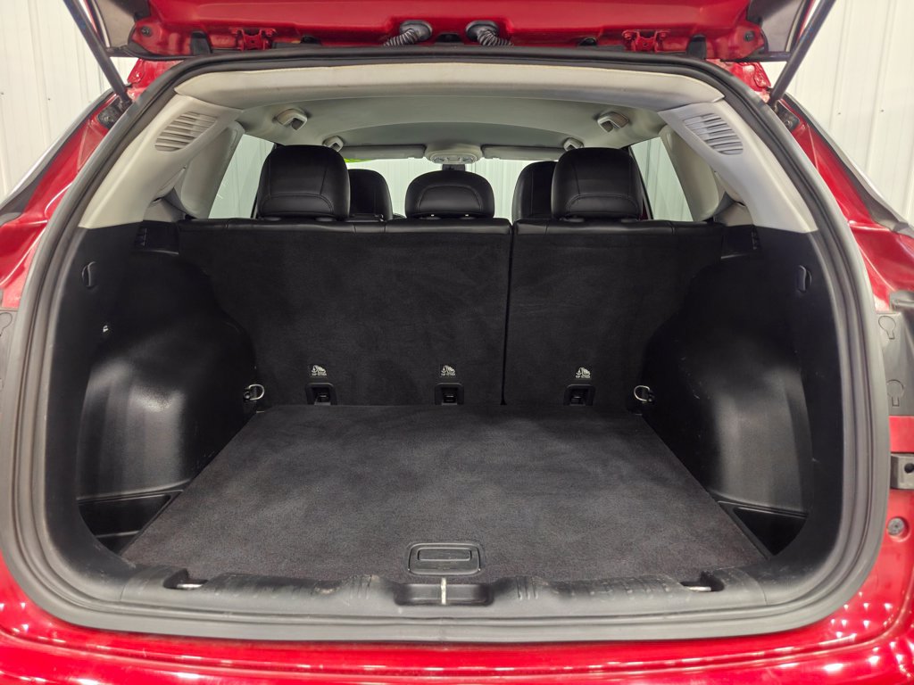 Used 2019 Jeep Compass Latitude AWD/4WD image 26