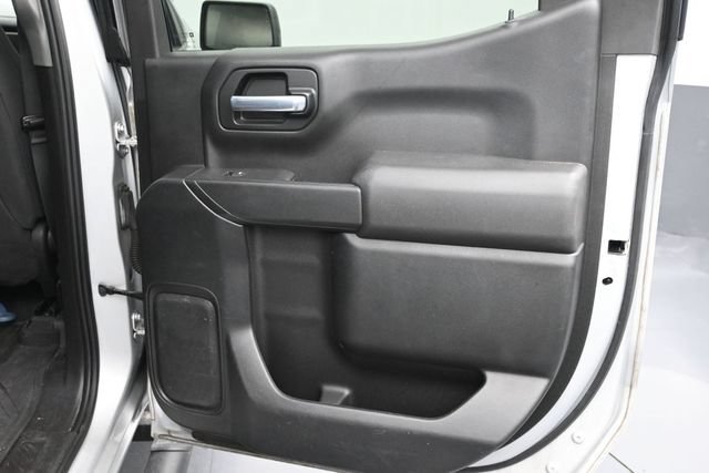 Used 2021 Chevrolet Silverado 1500 Custom w/ Rally Edition RWD image 13
