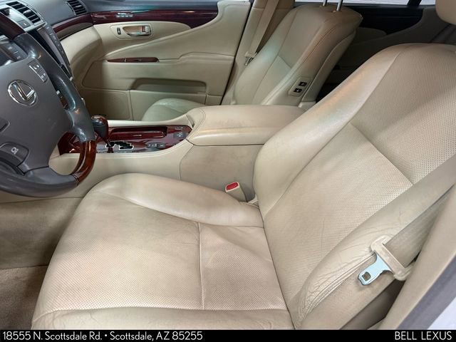 Used 2011 Lexus LS 460 w/ Comfort Pkg image 12