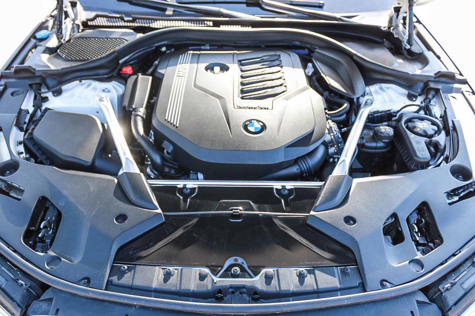 Used 2021 BMW 540i w/ Executive Package RWD image 27