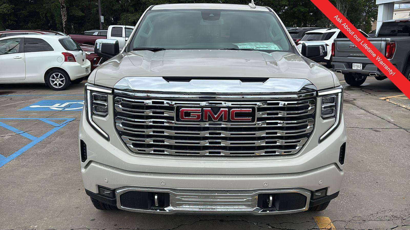 New 2026 GMC Sierra 1500 Denali AWD/4WD image 2