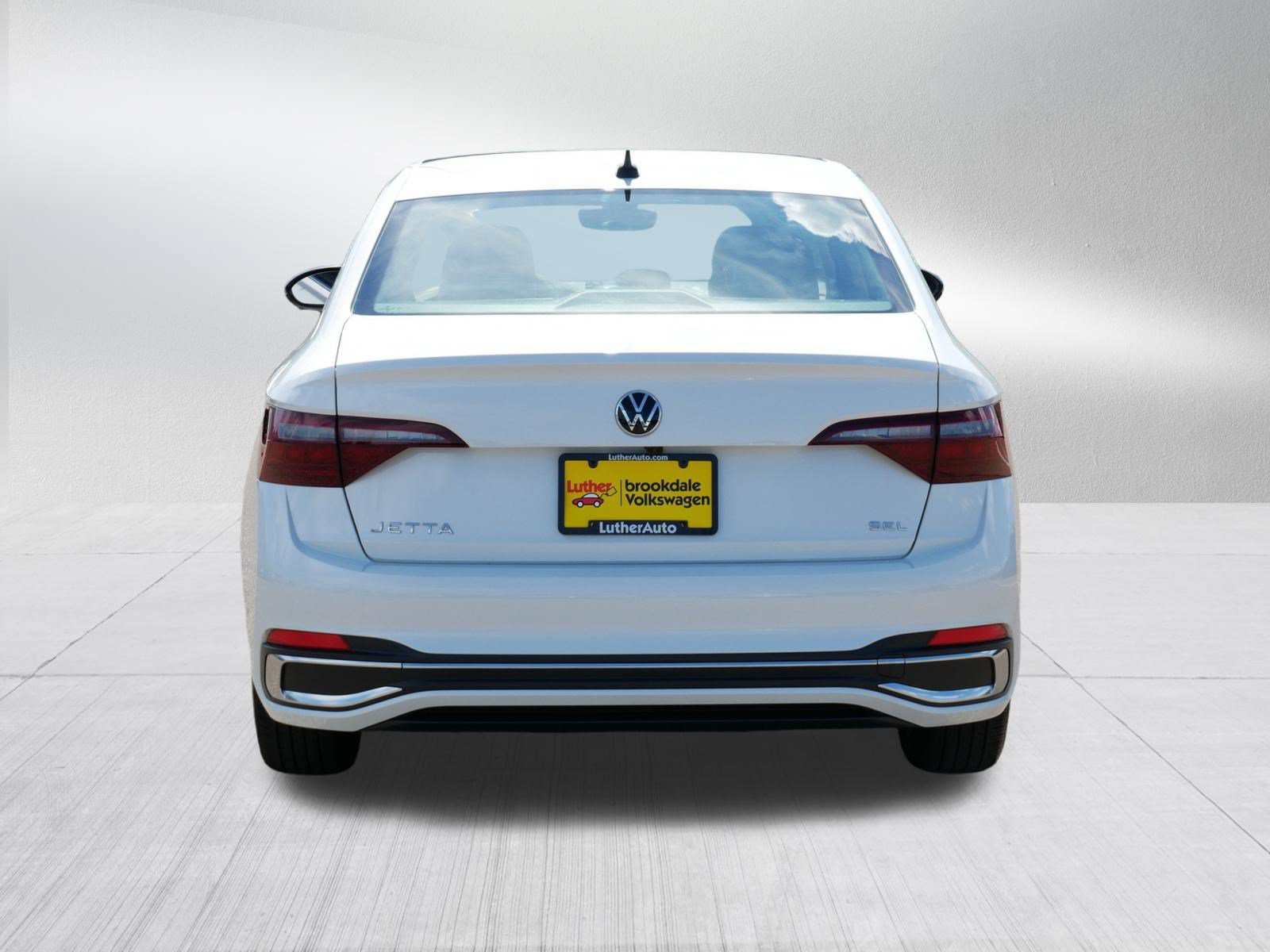 Used 2023 Volkswagen Jetta SEL FWD image 6
