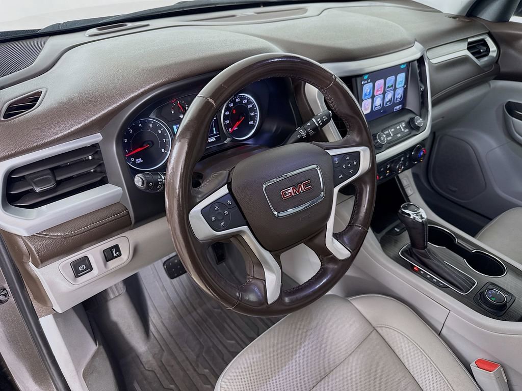 Used 2019 GMC Acadia SLT w/ LPO, Floor Liner Package AWD/4WD image 10