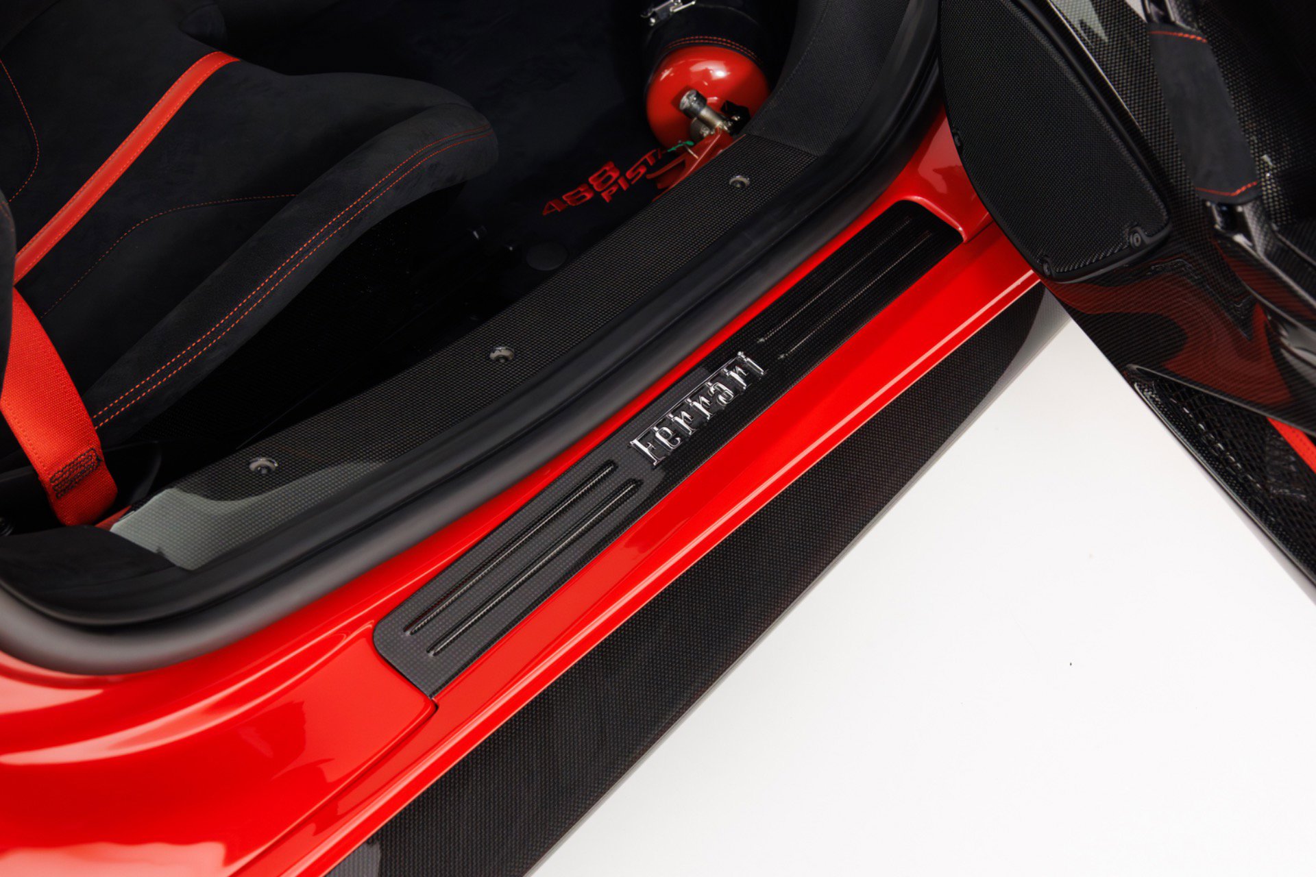 Used 2020 Ferrari 488 Pista Coupe image 44