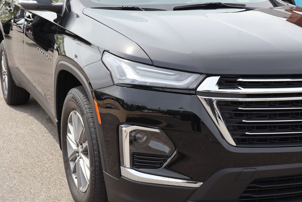 Used 2023 Chevrolet Traverse LT FWD image 5