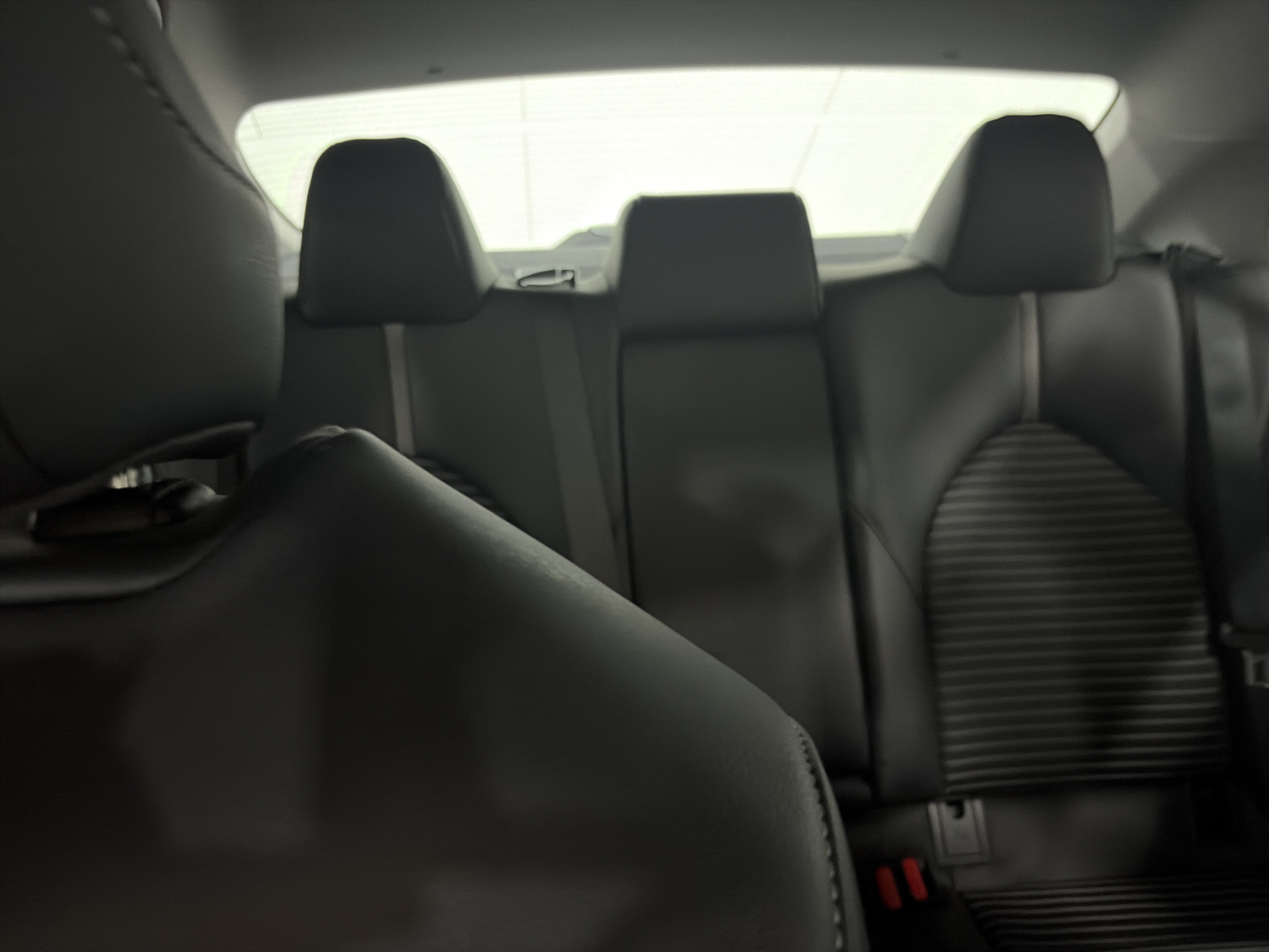 Used 2024 Toyota Camry SE w/ Convenience Package FWD image 32