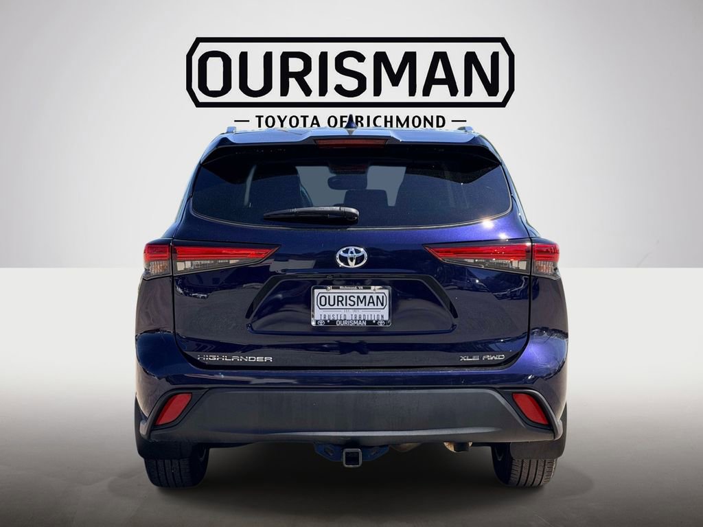 Used 2021 Toyota Highlander XLE image 23