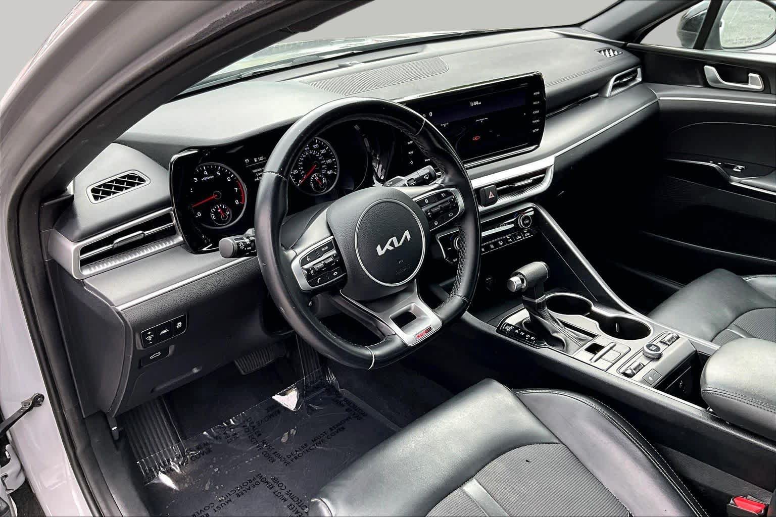 Used 2022 Kia K5 GT-Line AWD/4WD image 16