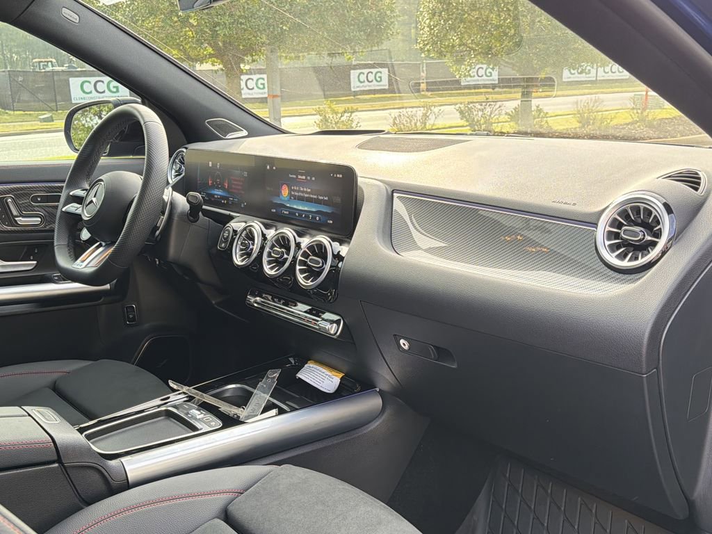 Certified 2025 Mercedes-Benz GLA 35 AMG 4MATIC image 19