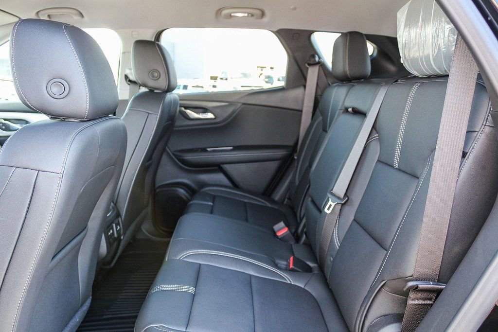 New 2023 Chevrolet Blazer LT w/ Sound & Technology Package image 23