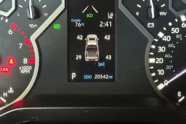 Used 2024 Toyota Tundra SR5 w/ SR5 Convenience Package AWD/4WD image 27