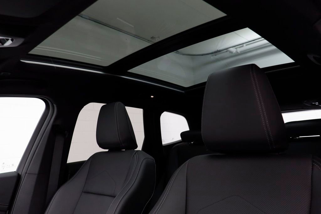 New 2026 BMW X1 xDrive28i w/ Convenience Package image 12