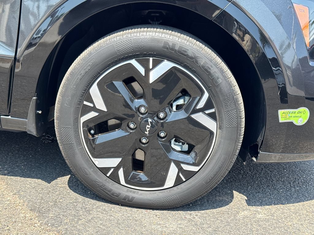Used 2023 Kia Niro Wind FWD image 8