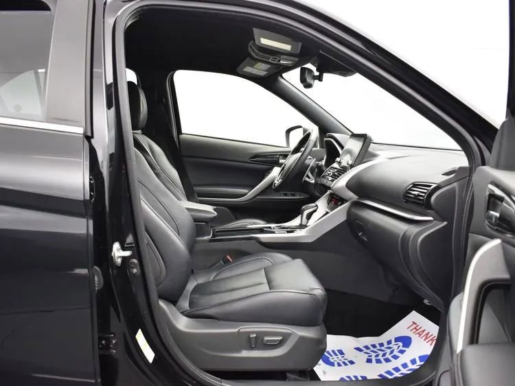 Used 2024 Mitsubishi Eclipse Cross SEL image 17